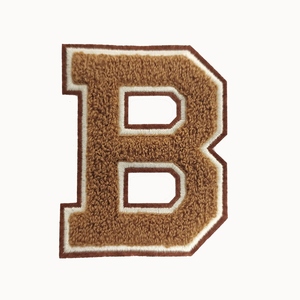 Patch brodé personnalisé en chenille avec lettres, pour vestes universitaires, sweats à capuche et vêtements – Vente en gros - Product Image 1