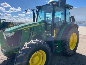 Tractor Utilitario de Servicio Pesado 2024 5075M de Alto Rendimiento, Suministro al por Mayor - Product Image 3