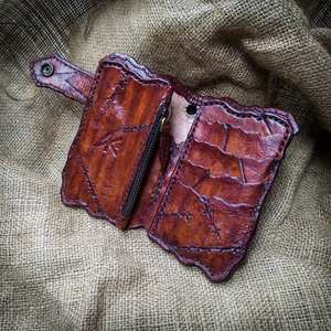 Nouveau Portefeuille Bifold en Cuir Véritable 100% avec Bouton Pression, Motif Crâne Sculpté à la Main, Tendance 2026, pour Plusieurs Cartes - Product Image 5