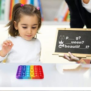 ของเล่นเสริมพัฒนาการเด็ก บัตรคำศัพท์ภาษาอังกฤษซิลิโคน ตัวอักษรและตัวเลข ขนาด 12x12 นิ้ว พร้อมสูตรคูณ รุ่น Rodent Pioneer - Product Image 4