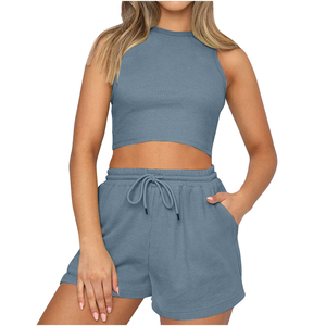 Ensemble 2 pièces tricoté pour femme : crop top et short, couleur unie, tenue décontractée d'été, sans manches, col rond, respirant, en coton et élasthanne - Product Image 5