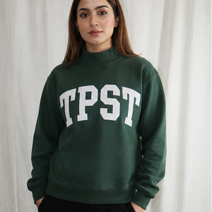 Sudadera Verde de Cuello Alto para Mujer con Estampado de Letras TPST, Suéter Casual de Punto para Otoño - Product Image 2