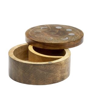 Bol à sel et poivre en bois Cave à sel avec couvercle en bois et cuillère Convient pour la cuisine - Product Image 1