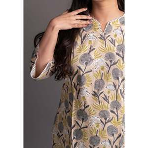 Conjunto de Pijama Dreamy Dandelion para Mujer con Diadema a Juego - Product Image 5