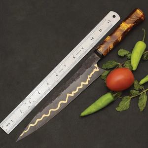 Cuchillo de Chef de Acero al Carbono de 13 Pulgadas Hecho a Mano por Ahmad Fabric, con Funda de Cuero y Mango Elegante Personalizable - Product Image 3