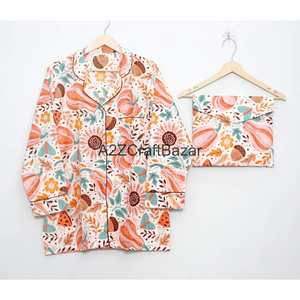 Conjunto de 2 Piezas para Mujer, Estilo Bohemio Romántico, Estampado Floral Digital, 100% Algodón, Manga Corta, Cuello Camisero, Cintura Alta Elástica - Product Image 2