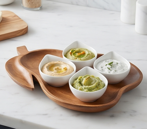 Elegante Plato de Madera Hecho a Mano para Servir Pera, Diseño Minimalista, Plato de Madera Maciza para Frutas y Postres, Accesorio de Cocina - Product Image 3