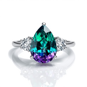 Anillo de Compromiso de Oro de 14K con Circonita Cultivada en Laboratorio, Corte Pera, Piedras Laterales de Diamante, Joyería Fina de Lujo, Anillo Personalizado - Product Image 2