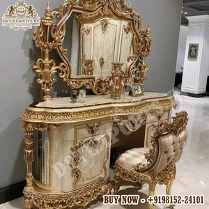 Juego de tocador de estilo victoriano con hojas doradas talladas para dormitorio, mesa de tocador de madera hecha a mano más vendida con espejo y taburete, EE. UU. - Product Image 2