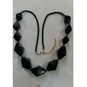 Magnifique collier long en perles de résine multicolores vintage d'Inde, collier fait main pour femmes et filles - Product Image 2