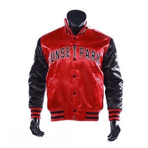 Fabricante de ropa OEM personalizada, chaqueta impermeable de invierno para hombre, talla grande, con logotipo bordado personalizado, chaqueta varsity para hombre - Product Image 1