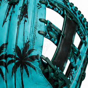Custom Baseball Fielding Gloves Premium Sports Glove With Deep Pocket Leather Construction And Comfortable Fit For Team Play - Product Image 5