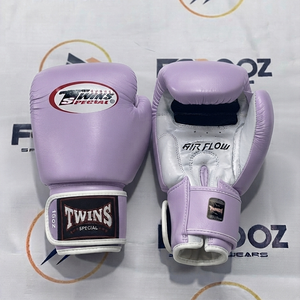 Guantes de Boxeo Twins de Cuero Vacuno Genuino Color Dorado, Cierre Transpirable para Adultos, Guantes de Entrenamiento MM para Gimnasio y Combate - Product Image 6