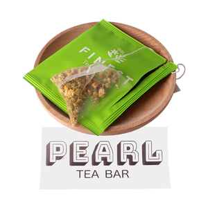 Autocollants en vinyle transparents personnalisés résistants aux UV pour la signalisation de fenêtres de vacances, l'emballage de bougies, les étiquettes artisanales - Product Image 3