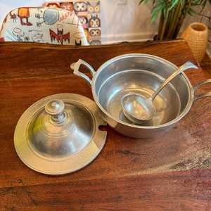 Soupière moderne en acier inoxydable avec couvercle pour buffet et table à manger - Product Image 6