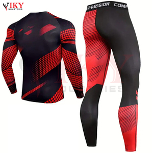 Combinaison de compression pour homme rouge et noire avec motifs géométriques sur les manches, collants longs et impression par sublimation personnalisée - Product Image 2