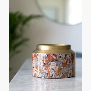 Jarrón de Flores de Mesa Estilo Americano con Acabado Dorado de Aluminio de Alta Calidad, Decoración para el Hogar y Hoteles, Modelo KVS793 de KENWAY SARTAJ WORLDWIDE - Product Image 5