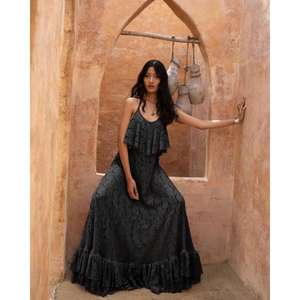 Estilos de Encaje Icónicos Premium Ahora Disponibles en Negro, un Tono Clásico Audaz, Atemporal y Seductor, Diseñado para Diosas Modernas - Product Image 2