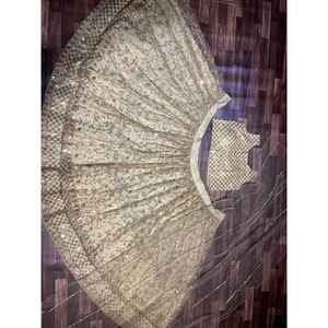 Lehenga choli นักออกแบบสำหรับงานปาร์ตี้และงานปัก - Product Image 1