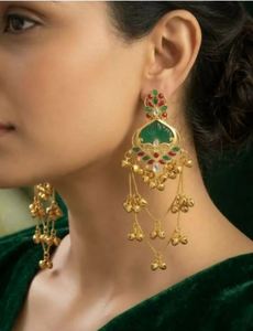 Pendientes Kashmiris de Aleación de Zinc con Baño de Oro Geométrico Pachi Kundan para Mujer, Lujosos, Tradicionales Indios, para Fiesta, con Borlas Largas y Cristales - Product Image 3