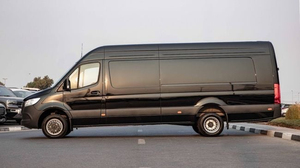 BRAND NEW 2026 Merced es Ben z Sprinter 519 Extra Long Diesel 4x2 Euro6 143hp 2.0L 4Cylinder left hand Automatic Transmission - Product Image 2