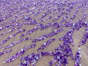 ผ้าลูกไม้ปักเลื่อมสีน้ำเงินทำมือ ประดับด้วยลูกปัดและลายดอกไม้ 3 มิติ สำหรับนักออกแบบและผู้ผลิตเสื้อผ้าบูติก - Product Image 4