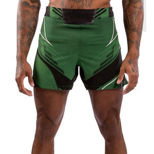 Shorts MMA personnalisés avec logo et taille sur mesure, en coton et polyester, respirants, de haute qualité, pour hommes. - Product Image 1