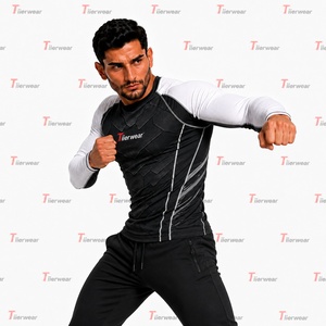 T-shirt de compression à manches longues MMA Premium 230 GSM en polyester et élasthanne, respirant, anti-transpiration, coupe athlétique, pour entraînement et protection cutanée - Product Image 3