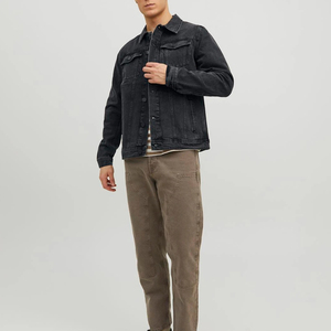 High Quality Men's Denim Jacket High Street Style Regular Fit Turn-down Collar Button Casual Outerwear Autumn Style Men's Jacket - Product Image 3