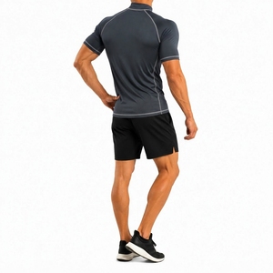 T-shirt de sport compressif extensible pour homme, à séchage rapide, anti-UV, haut de performance pour l'entraînement actif - Product Image 1