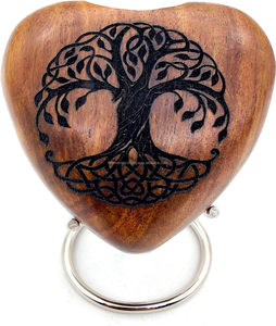 Cremación de recuerdo de urna en forma de corazón de madera del árbol de la vida hecha a mano con soporte de exhibición perfecto para adultos y bebés. - Product Image 1