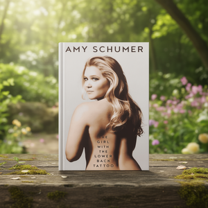 La fille avec le tatouage au bas du dos par l'auteur Amy Schumer, livre broché personnalisé, impression de couverture souple - Product Image 2