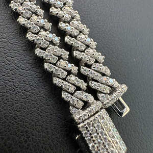Bracelet micro-encastré en moissanite style Miami Cuban Link, coupe brillante ronde, en argent, style hip-hop, bijoux de luxe glacés - Product Image 2