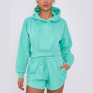 Ensemble de survêtement pour femmes de haute qualité, haut court, taille plus, manches longues, sweat à capuche, short, logo personnalisé, 100% coton molletonné - Product Image 3