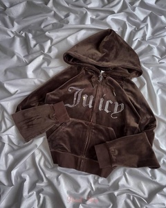 เสื้อฮู้ดซิปขายดีรุ่นใหม่ ประดับเพชรลายกราฟิก Juicy สไตล์ Y2K ผ้ากำมะหยี่เนื้อนุ่ม ชุดวอร์มแบบมีซิป เสื้อแจ็คเก็ตทรงหลวมสำหรับผู้หญิง - Product Image 2