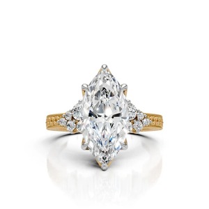 Bague Statement en Moissanite, Argent 925 Plaqué Rhodium, Bijou de Luxe Audacieux pour Homme, avec Solitaire Central à Taille Brillante - Product Image 1