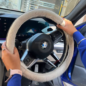 Funda de Volante de Cuero Hecha a Mano, Protector Universal para Volante de Coche, Agarre Cómodo, Decoración Interior Duradera - Product Image 4