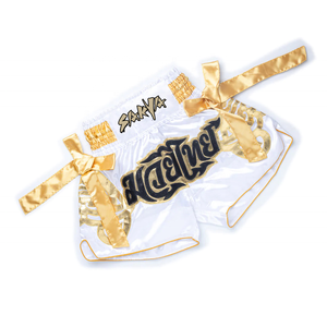 Shorts de boxe respirants en 100% polyester, shorts de Muay Thai personnalisés pour hommes et femmes |   Shorts de combat en satin pour le kickboxing et le MMA - Product Image 3