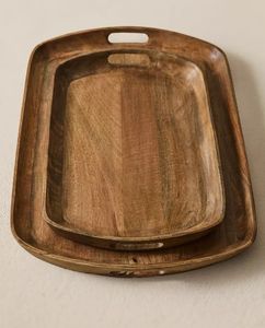 Assiette à dessert en bois en forme de bonhomme en pain d'épices, gravée avec un sourire, pour les fêtes - Product Image 6