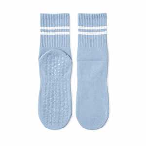 Chaussettes de sport antidérapantes vert néon ODM, chaussettes de football rayées tricotées absorbant la transpiration pour l'hiver et la course à pied - Product Image 3