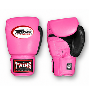 Gants de boxe en cuir premium Twins Muay Thai – pour l'entraînement et le sparring avec fermeture auto-agrippante réglable Jaune et Noir - Product Image 5