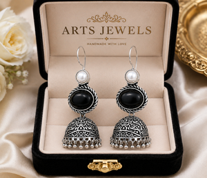 Pendientes Jhumka de Ónix Negro |   Joyería Étnica de Plata Oxidada al por Mayor - Product Image 6