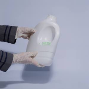 ถังพลาสติก HDPE ขนาด 3.2 ลิตร พร้อมฝาเกลียว สำหรับบรรจุภัณฑ์น้ำยาทำความสะอาดและสารเคมี ผลิตจากโรงงานในเวียดนาม - Product Image 3