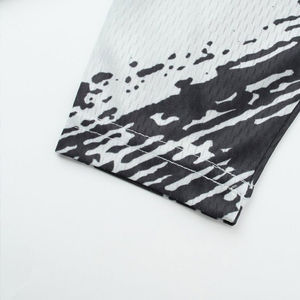 Camiseta Deportiva Clásica Personalizada para Hombre, Sublimada, Transpirable, de Manga Larga, Secado Rápido, 100% Poliéster, Tallas Personalizables - Product Image 5