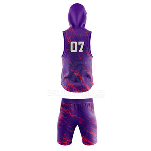 Ensemble d'uniformes de football américain en polyester de qualité supérieure pour hommes, avec maillot respirant et short assorti pour l'entraînement et les matchs - Product Image 3