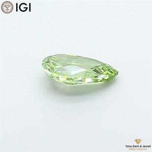 Solitaire parfait 3,00 CARAT Forme poire Diamant de laboratoire cultivé CVD avec certificat IGI Couleur vert vif fantaisie Clarté VS2 - Product Image 4