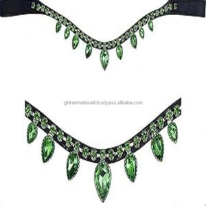 Bride d'équitation fantaisie de dernière génération, décorée de cristaux de feuille personnalisés, de strass et d'une chaîne à gouttes, en cuir - Product Image 2