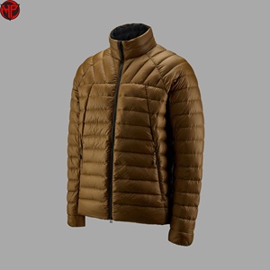 Doudoune marron matelassée pour homme, imperméable et coupe-vent, avec col montant et fermeture éclair, idéale pour les voyages en extérieur, style décontracté uni - Product Image 2
