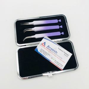 Pince à épiler professionnelle en acier inoxydable blanc et violet, durable, pour cils, avec pointe incurvée à 45 degrés et prise diamantée, pour une tenue optimale. - Product Image 4