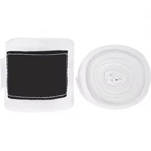 ผ้าพันมือสำหรับออกกำลังกาย ฟิตเนส กีฬา มวย  พร้อมโลโก้สั่งทำได้ มาตรฐานความปลอดภัยสูง ผ้าพันมือทำจากผ้าฝ้าย - Product Image 6